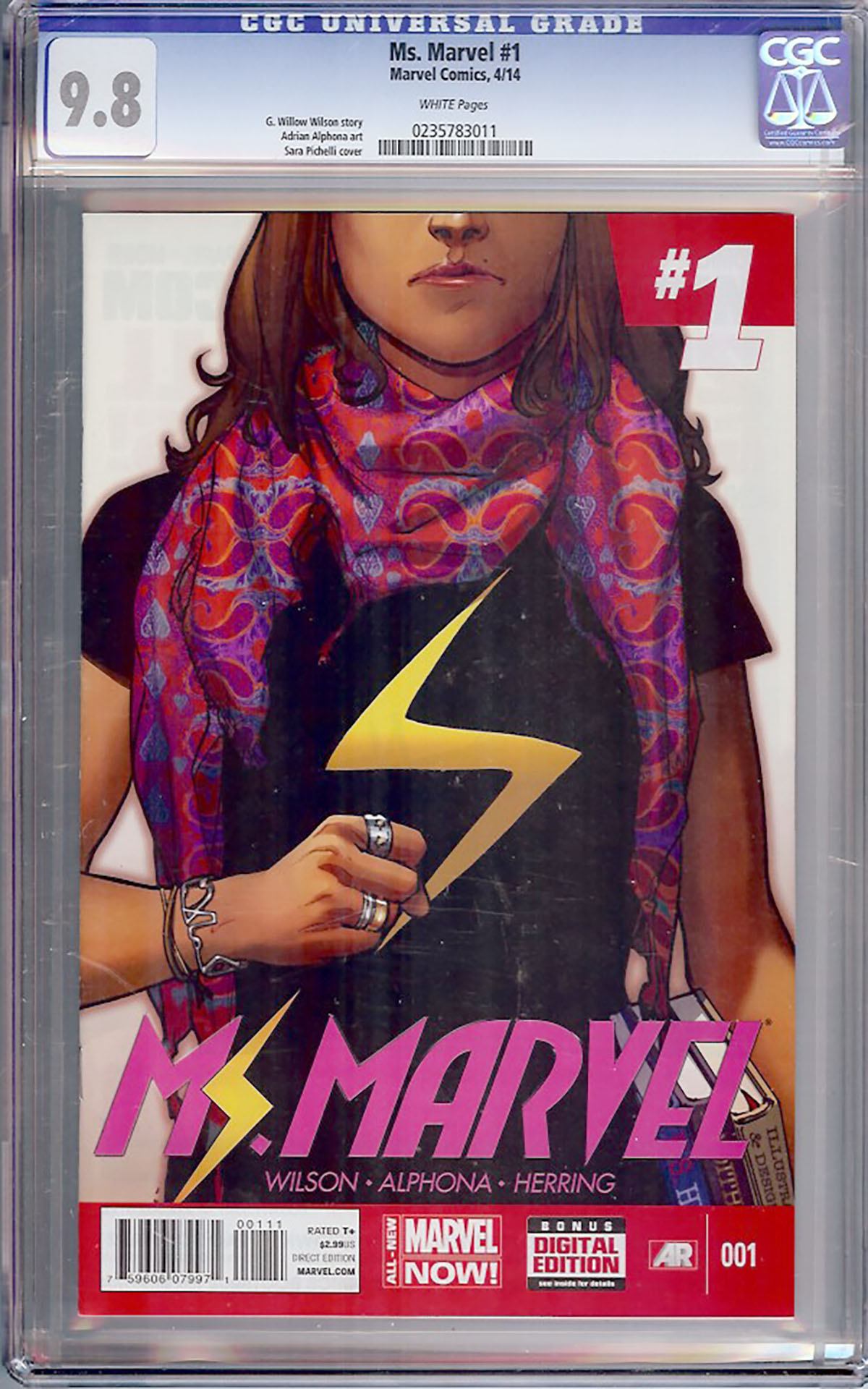 Ms. Marvel #1 CGC 9.8 w